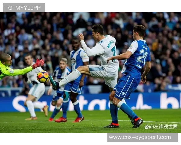 天下足球十大经典进球回顾让我们重温那些令人难忘的瞬间 天下足球十大经典进球回顾让我们重温那些令人难忘的瞬间